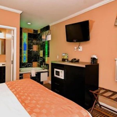 The Prince Hotel Tunkhannock Dış mekan fotoğraf